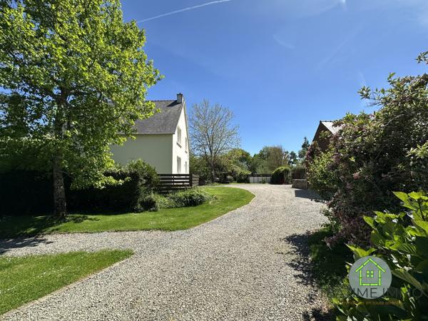 Propriété 6 gîtes en pierre et une maison principale