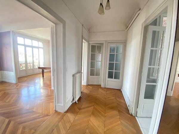 Appartement Saint Quentin 5 pièce(s)