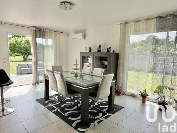 Maison à vendre 6 pièces 131 m² Mérignac