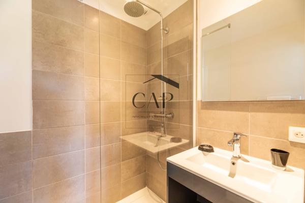 Porto-Vecchio (20137) T2 supérieur les terrasses