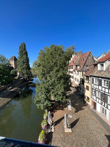 🏡 Duplex de charme – Dernier étage – Vue canal – Petite France