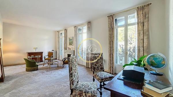 Maison 10 pièces - 196 m²