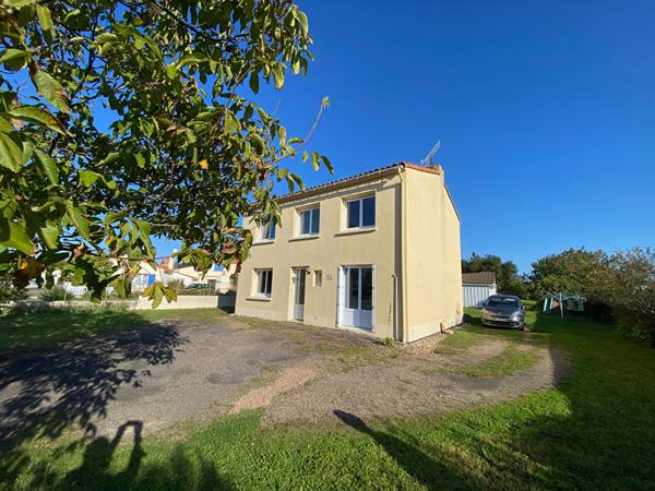 Maison Avrillé 5 pièce(s) - Centre Bourg