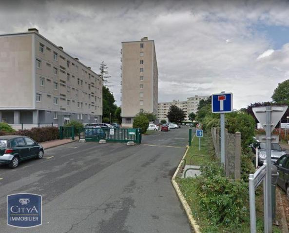 Location parking Olivet (45160)