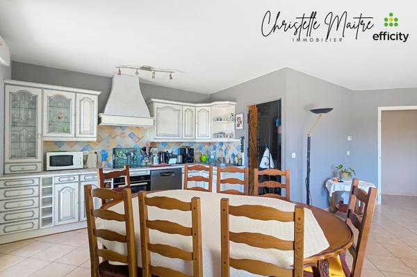 Appartement
         4 pièces
        - 91 m² Exclusivité 345 000 € *
