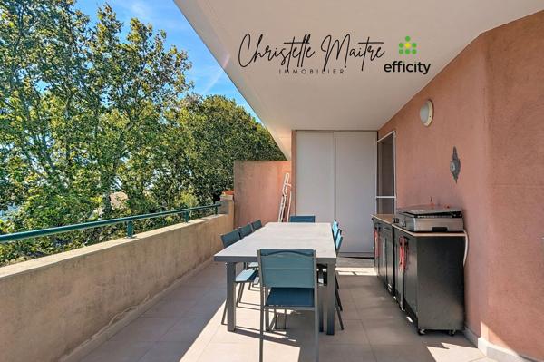 Appartement
         4 pièces
        - 91 m² Exclusivité 345 000 € *