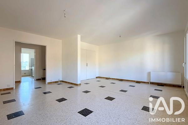 Location appartement 3 pièces 76 m² Ollioules