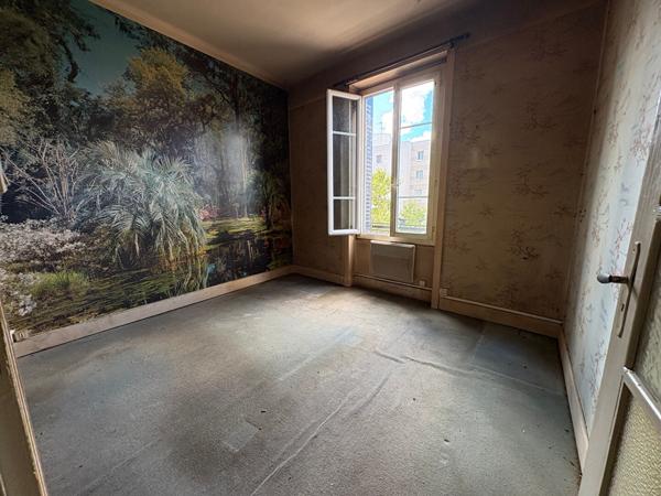 Appartement Lyon 2 pièces à rénover