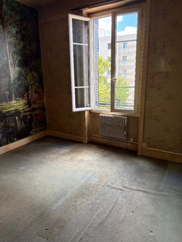 Appartement Lyon 2 pièces à rénover