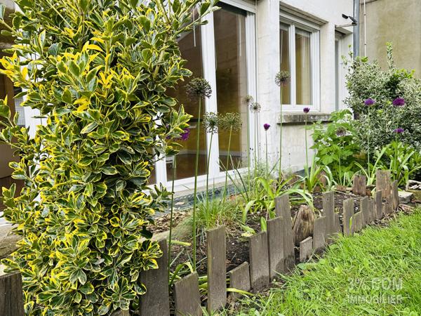 Local professionnel situation idéale cœur de ville dans une résidence calme avec garage  Boulogne-sur-Mer (62200)