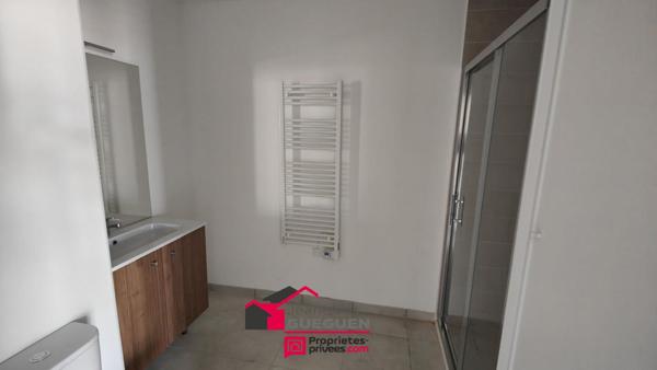 ESCALQUENS T2 44 m² neuf RT2012