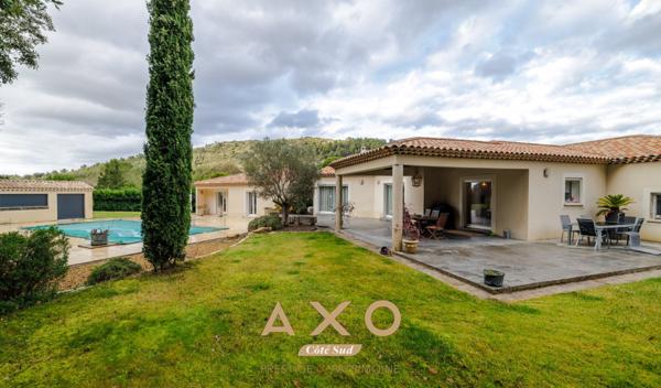 SIMIANE COLLONGUE - MAISON CONTEMPORAINE- 220m² - T6 - PLAIN PIED - PISCINE - TERRAIN 4 000m² - VUE DEGAGEE -  1 480 000 