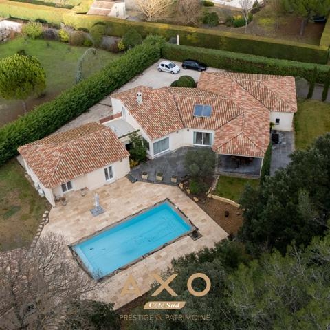 SIMIANE COLLONGUE - MAISON CONTEMPORAINE- 220m² - T6 - PLAIN PIED - PISCINE - TERRAIN 4 000m² - VUE DEGAGEE -  1 480 000 