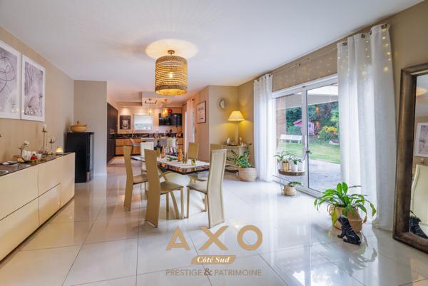 SIMIANE COLLONGUE - MAISON CONTEMPORAINE- 220m² - T6 - PLAIN PIED - PISCINE - TERRAIN 4 000m² - VUE DEGAGEE -  1 480 000 