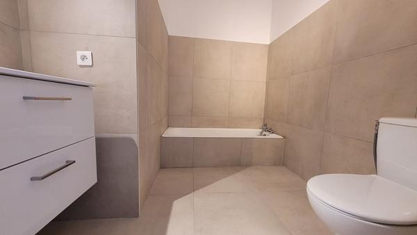 Appartement Grasse 2 pièces 50.97 m2, terrasse