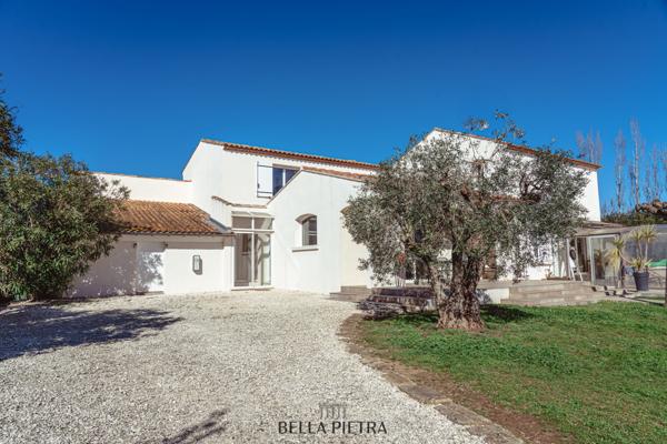 Aimargues (30470) Propriété 6 chambres - Proche Aimargues - Potentiel touristique