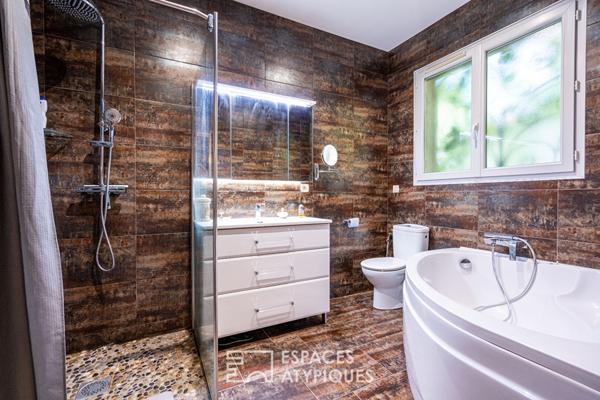 Belle maison moderne entre mer et montagne, avec vue imprenable