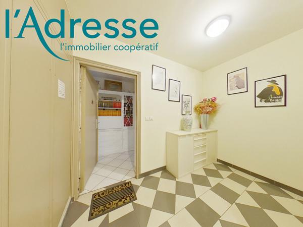possibilités de diviser l appartements en 2 lots !!