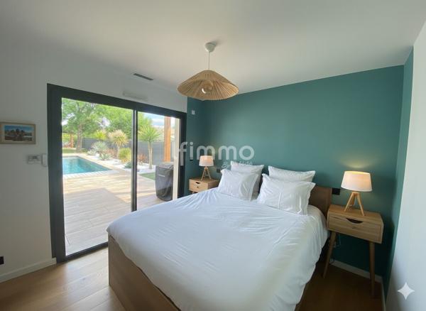 Demeure contemporaine avec piscine, spa et studio indépendant