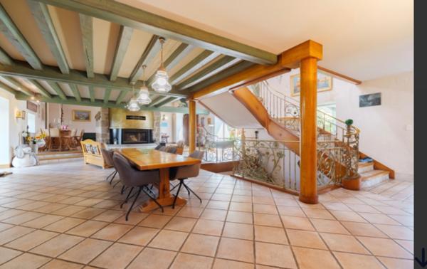 Achat maison Saint-Romain-Lachalm - 10 pièce(s) - 490 m² - 640 000 €