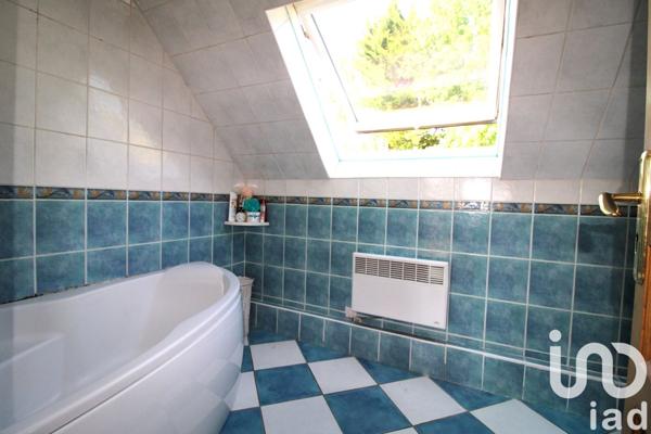 Maison à vendre 7 pièces 175 m² Lésigny