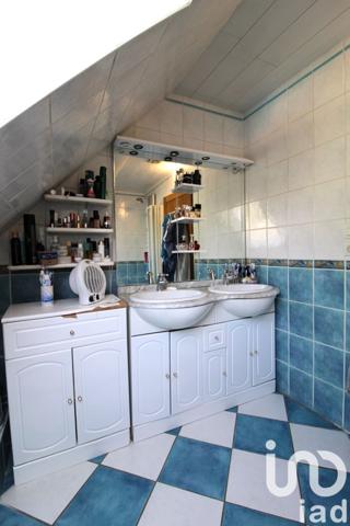 Maison à vendre 7 pièces 175 m² Lésigny