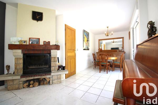 Maison à vendre 7 pièces 175 m² Lésigny