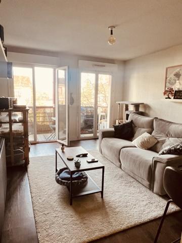Appartement à vendre |  Saint-Pierre-du-Mont |  2 pièces | 47 m²