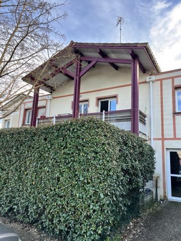 Appartement à vendre |  Saint-Pierre-du-Mont |  2 pièces | 47 m²