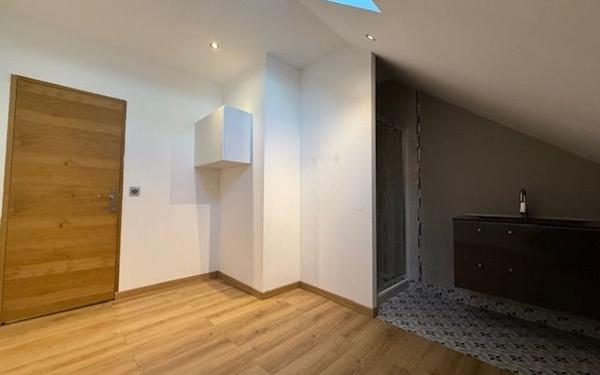 Maison à vendre    3 pièces •  Ambleville