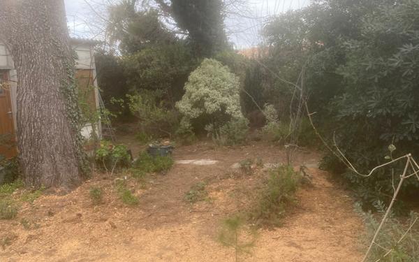 Terrain à vendre    Sète