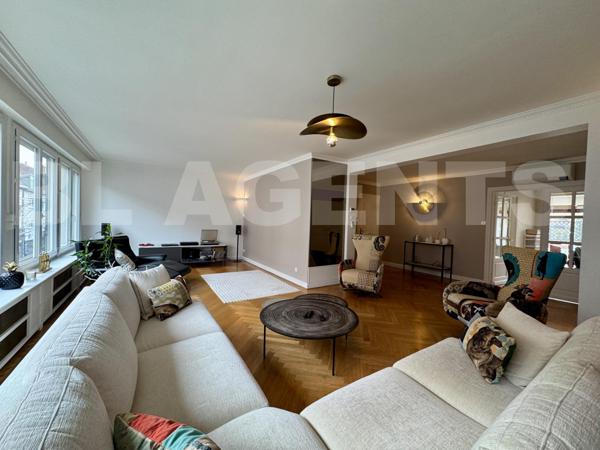 Appartement 4 pièce(s) 139 m2