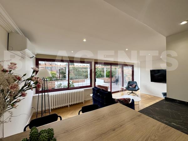 Appartement 4 pièce(s) 139 m2