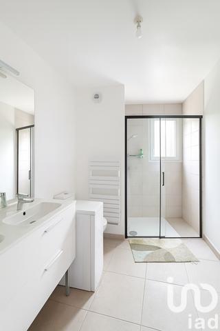 Location appartement 1 pièce 32 m² Chennevières-sur-Marne