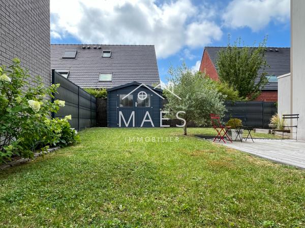 Maison semi individuelle – garage, jardin, parking