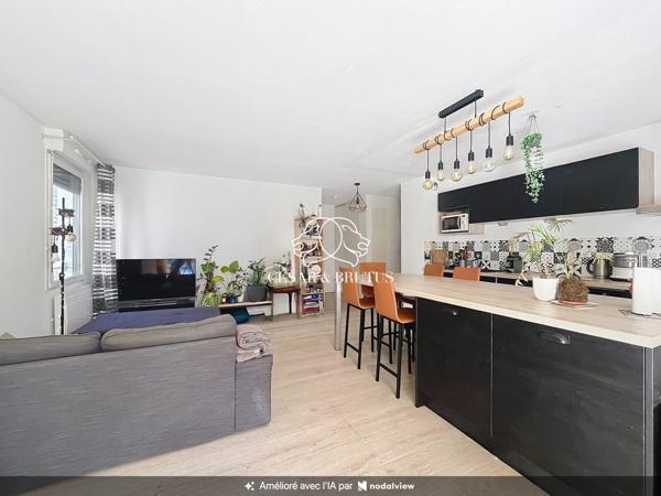 JOLI T3 AVEC BALCON ET GARAGE SECTEUR VALMY