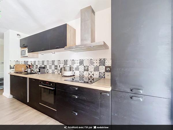 JOLI T3 AVEC BALCON ET GARAGE SECTEUR VALMY