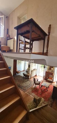 Rochefort (17300) EXCEPTIONNEL MAISON 5 pièces 3 chambres 120 m² - 17300 Rochefort - Une oasis de verdure au coeur du centre-vil