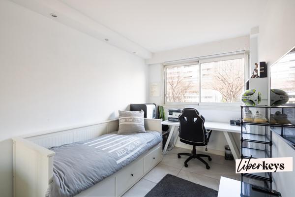 Prado – Résidence Montcalm | Appartement rénové 115 m², séjour 63 m², terrasse