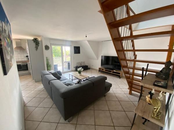 Appartement 5 pièces en duplex avec garage double et parking