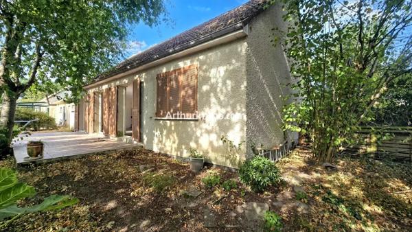Vente                                                      Maison
                        
                     6 pièces                      141 m2                     à Sucy-en-Brie