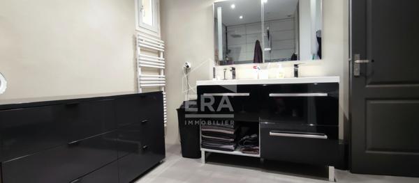 Maison  plain-peid Dole 5 pièce(s) 125 m2 quartier résidentiel , 4 chambres, garages