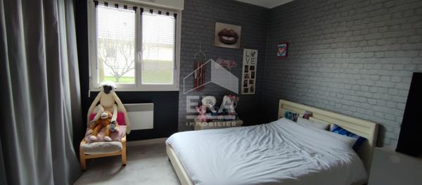 Maison  plain-peid Dole 5 pièce(s) 125 m2 quartier résidentiel , 4 chambres, garages