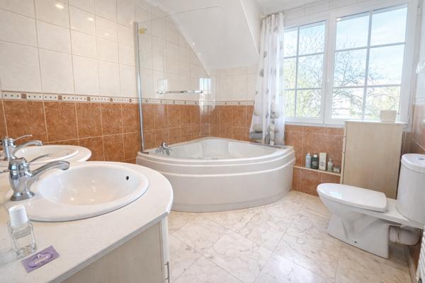 Maison 6 pièces avec piscine Bièvres DPE C