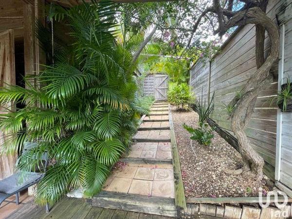 House for sale 4 rooms 120 m² Saint-François