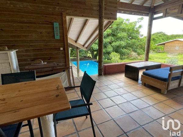 House for sale 4 rooms 120 m² Saint-François