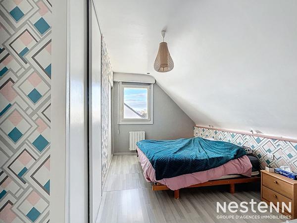 Maison à vendre à la limite d'Angers et de Saint Barthélemy d'Anjou 5 chambres sous sol enterré