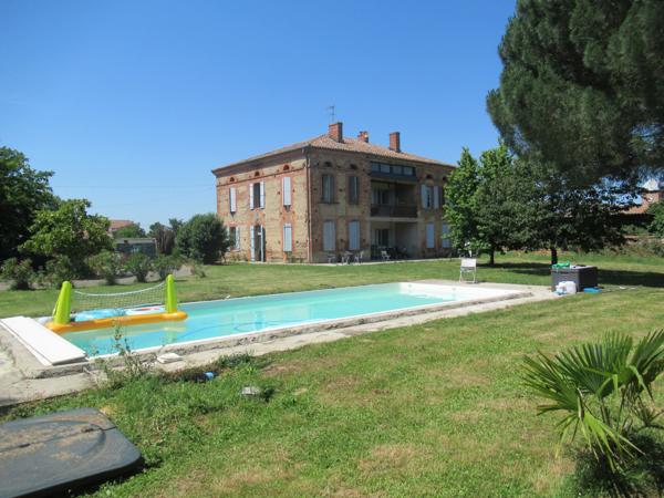 Castelferrus (82100) GRANDE MAISON TOULOUSAINE