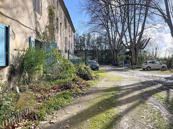 Appartement dans une ancienne ferme Villelaure 4 pièce(s) 85 m2