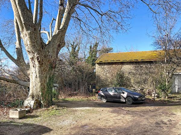 Appartement dans une ancienne ferme Villelaure 4 pièce(s) 85 m2